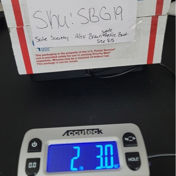 Sole Society Alexi Brown Suede Ankle Bootie Womens Size 8.5 - Picture 12 of 15